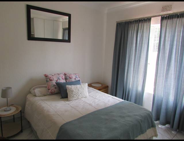 2 BEDROOM TOWNHOUSE FOR SALE IN EIKE PARK